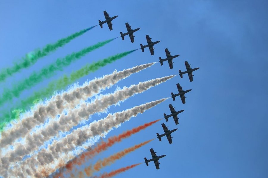 25 Aprile : In occasione dell'Anniversario della Liberazione d'Italia, l'azienda rimarrà chiusa dal 24 al 27 Aprile.