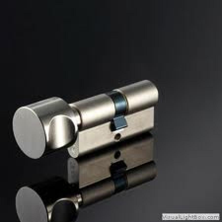 Cilindro ISEO R9 Plus CSR mm. 35/35 con pomolo